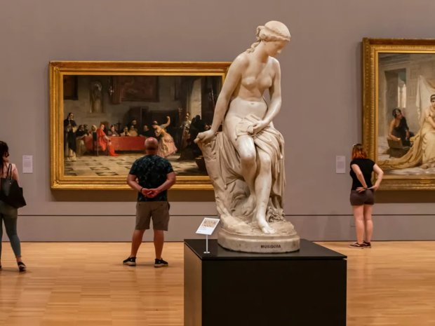 The Pinnacle Label Holder Collection – A New Era of Exhibition Labelling